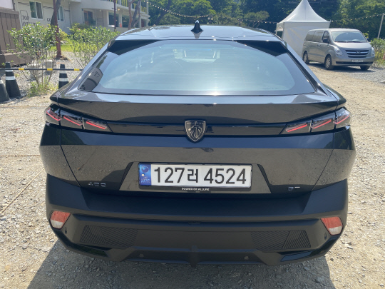 뉴 푸조 408. 이상현 기자